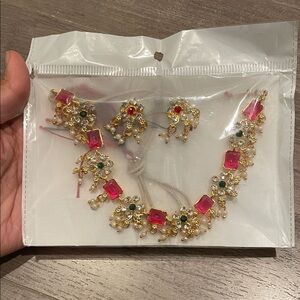 Elegant Indian Gold and Pink Jewelry Set